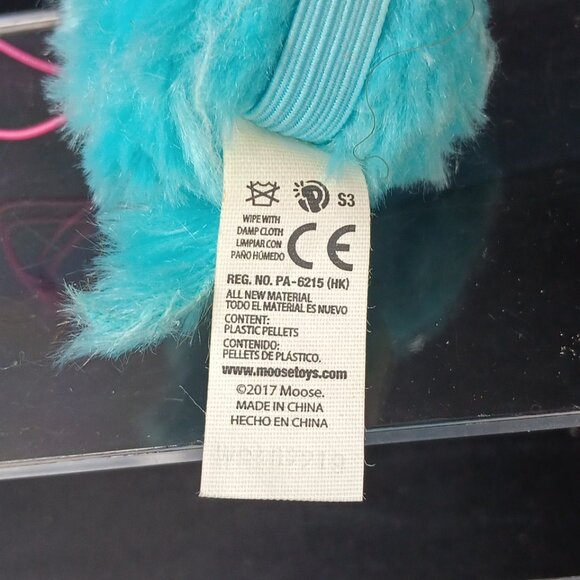 Pikmi Pops Surprise Season 3 The Chow Chow, Dusk Plush, And Scented Donut Plush - Picture 9 of 12